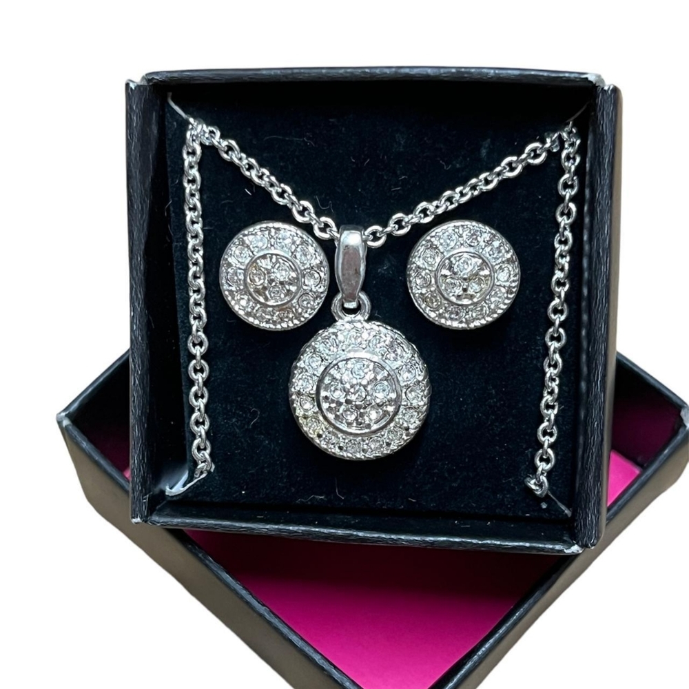 Pave Circle Necklace & Earring Set